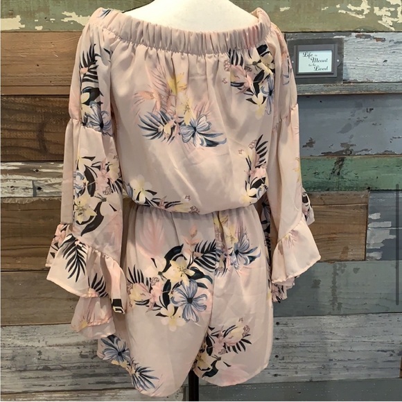 Hint of Blush | Across the Shoulder Romper - Picture 15 of 15